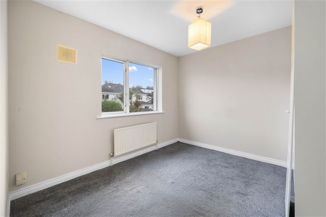 Photo 12 of 15 — 58 Riverwood Court, Castleknock, Dublin 15