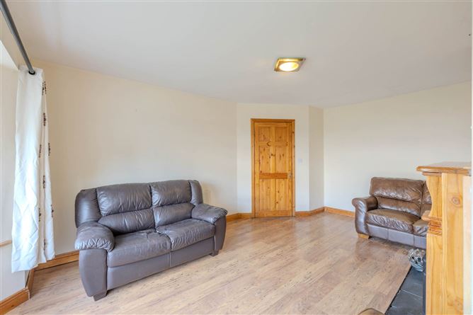 43 Twin Oaks, Bailieborough, County Cavan