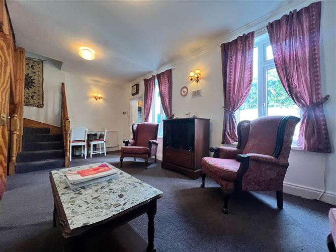 14 Davis Row, Clonmel, County Tipperary