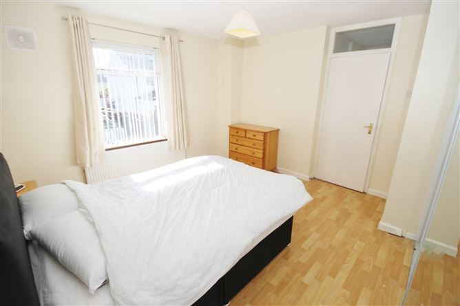 15 Tymonville Lawn, Tallaght, Dublin 24