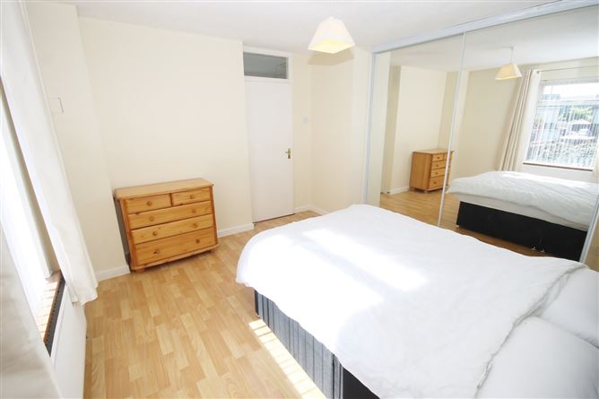 15 Tymonville Lawn, Tallaght, Dublin 24