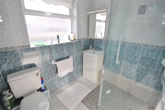 15 Tymonville Lawn, Tallaght, Dublin 24