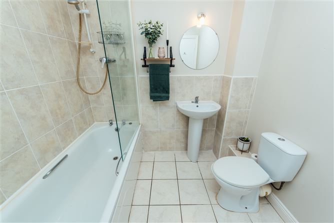 36 Claregate Court, Kildare Town, Kildare