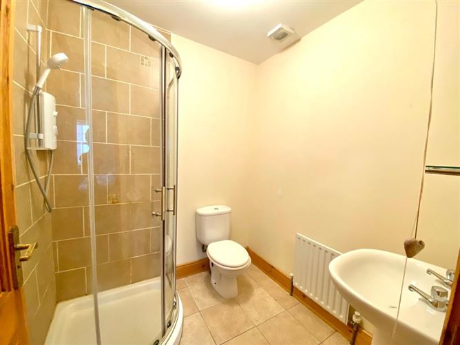14 Montfort, Monaghan, 