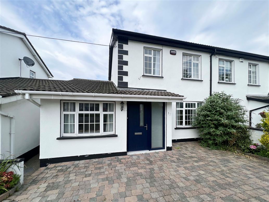 12 Kingswood Drive, Tallaght, Dublin 24 Doran Estates Auctioneers