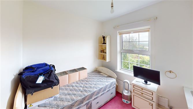 16 Mount Ovel, Rochestown, Cork
