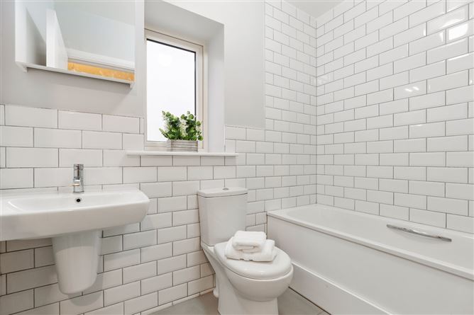 49 Bishops Gate, Kilternan, Dublin 18
