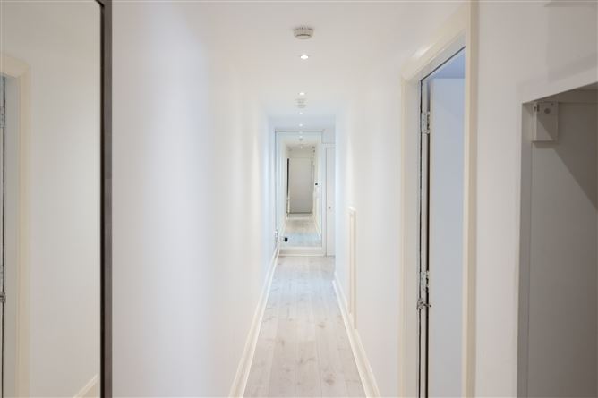 105 Brideholm, Commons Road, 