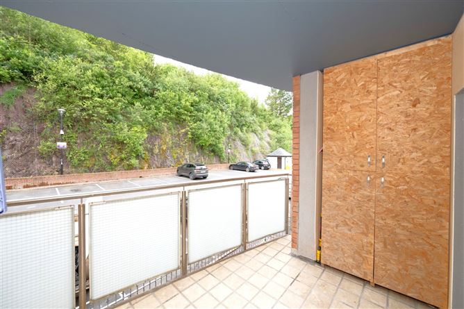105 Brideholm, Commons Road, 