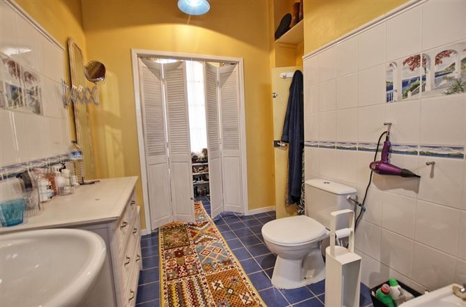 Private, Rue de Tournefeuille, Aude, Belpech