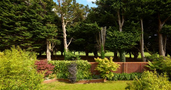 45 Foxrock Manor, Foxrock, Dublin 18