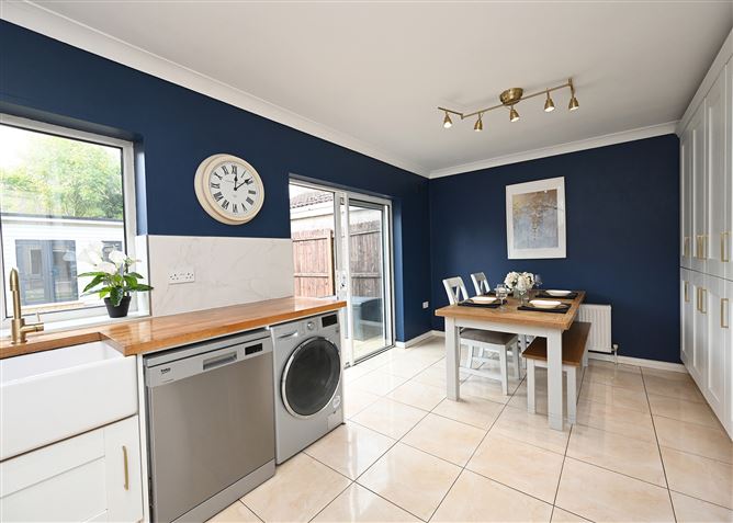 30 Upper Clevedon, Carrigaline, Cork