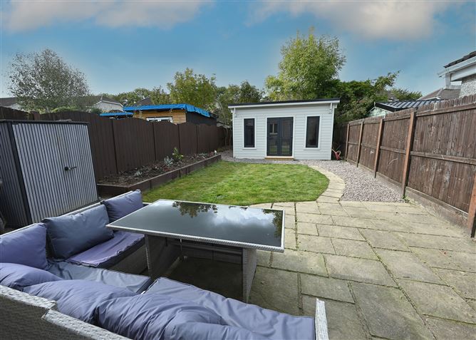 30 Upper Clevedon, Carrigaline, Cork