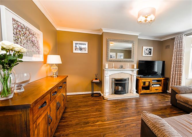 30 Upper Clevedon, Carrigaline, Cork