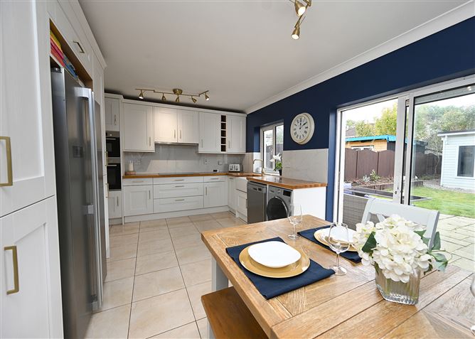 30 Upper Clevedon, Carrigaline, Cork