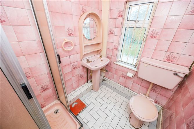 2/2a Glendun Road, Whitehall, Dublin 9