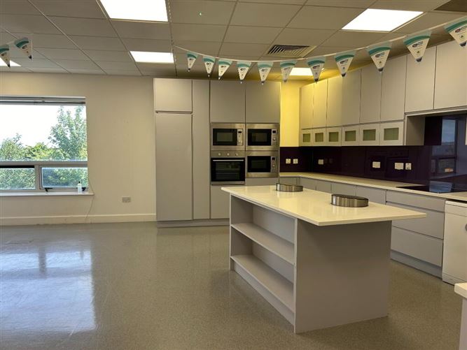 Knockbrack House, Matthew's Lane, Donore Road, Drogheda, Louth