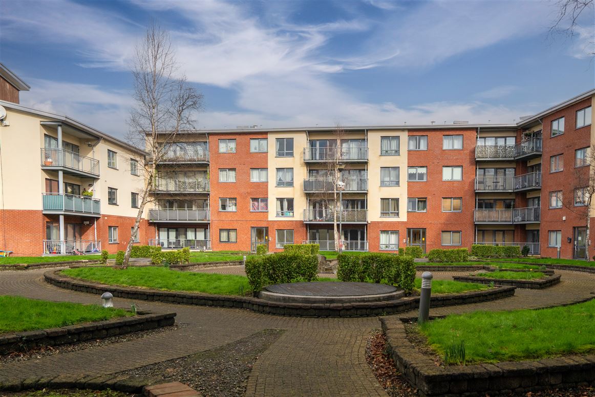 14 Rosse Court Heights, Lucan, County Dublin