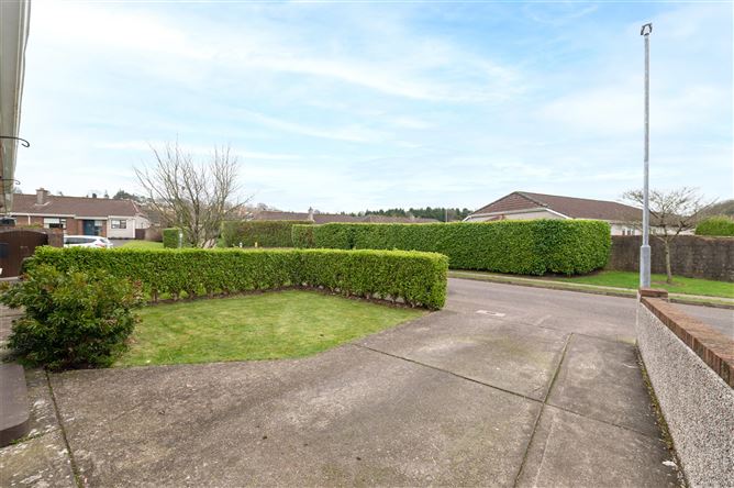21 The Circle, Broadale, Maryborough Hill, Douglas, Cork