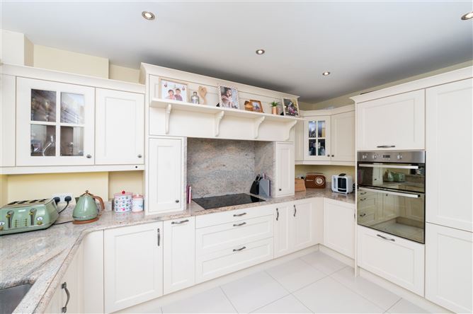 21 The Circle, Broadale, Maryborough Hill, Douglas, Cork
