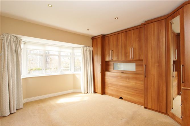 2 Talbot Court, Castleknock, Dublin 15