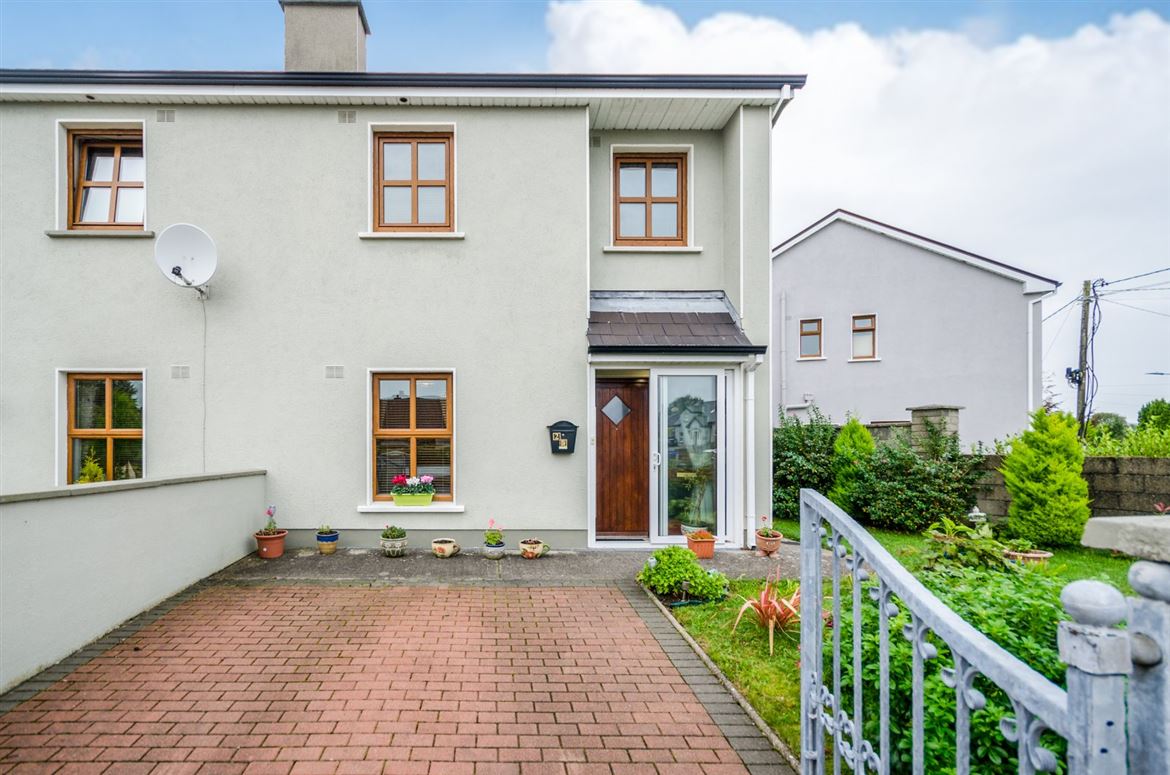 2 Marian View, Bohernasup, Ballina, County Mayo