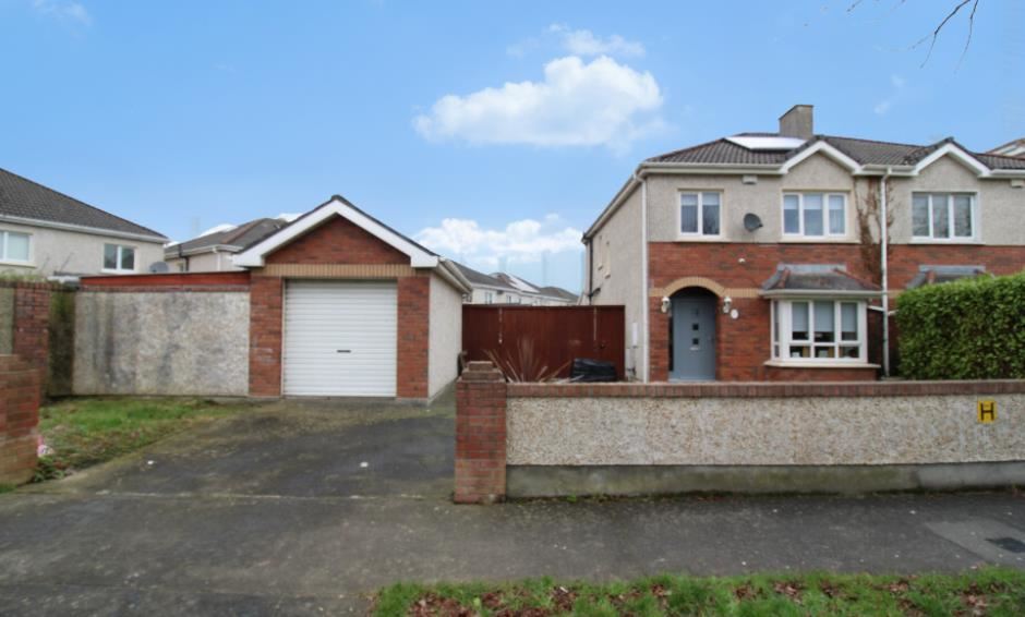 1 The Drive, Pheasants Run, Clonee, Dublin 15 Estates