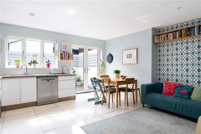 24 Geoffrey Keating Road, South Circular Road, Dublin 8
