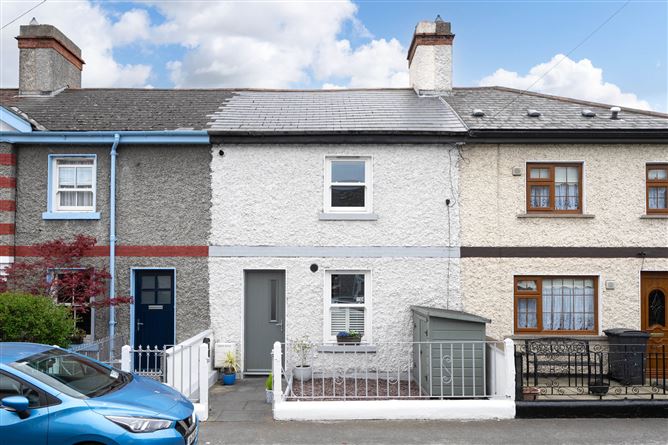 24 Geoffrey Keating Road, South Circular Road, Dublin 8