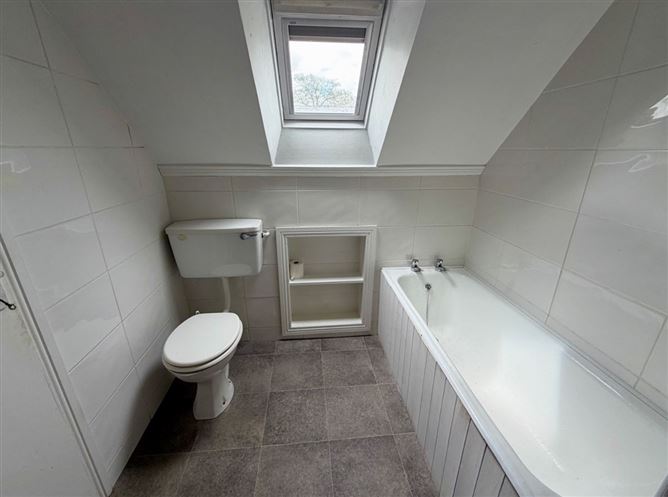Photo 25 of 48 — 73 Maudlin Street, Kilkenny, Kilkenny