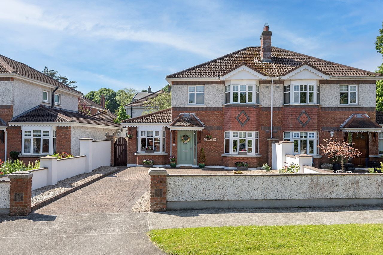 8 Grand Priory, Kells, Meath