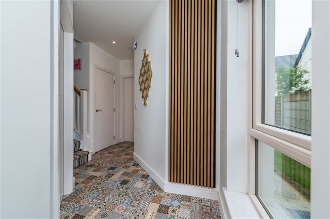 2 Whitethorn Lawn, Naas, Co. Kildare