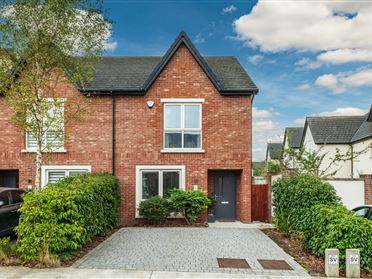 2 Whitethorn Lawn, Naas, Co. Kildare