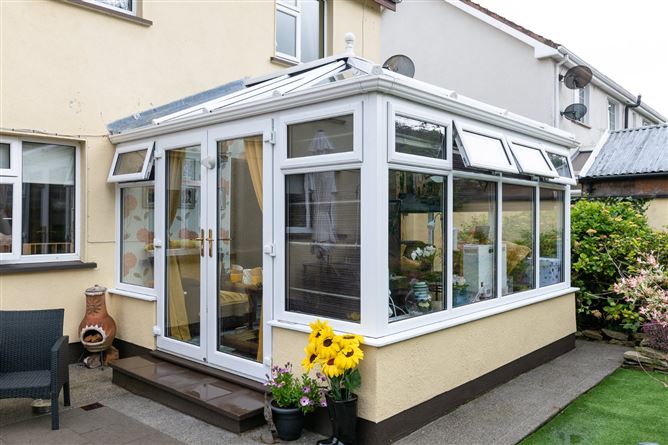 Nyumba, 17 Ashley Court, Tullamore, Co. Offaly