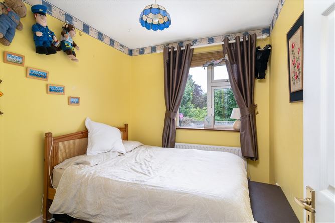 Nyumba, 17 Ashley Court, Tullamore, Co. Offaly