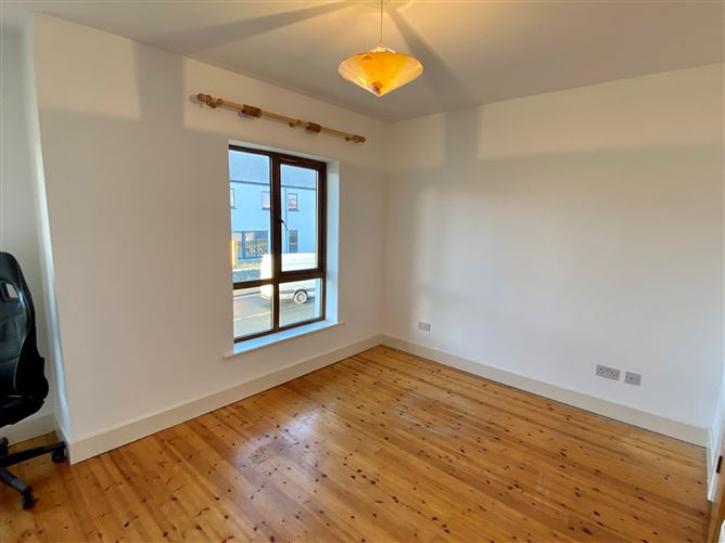 5 Anvil Court, Moycullen, Galway