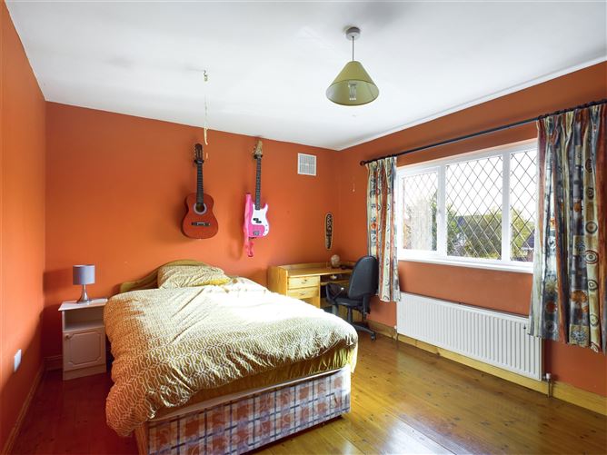 17 Gort na MBlath, Tulla Road, Ennis, Co. Clare