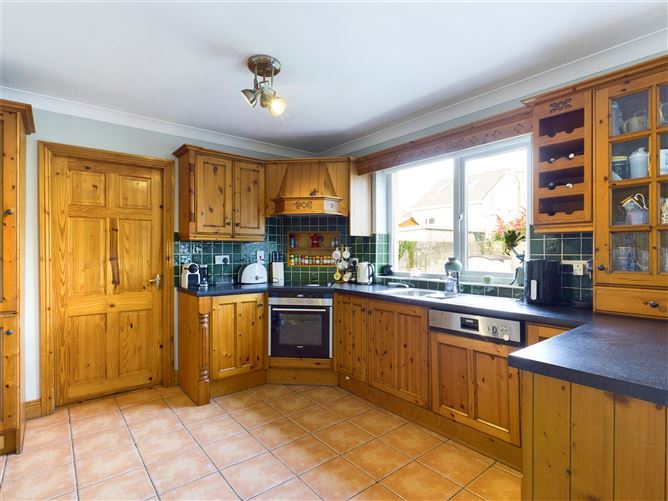 17 Gort na MBlath, Tulla Road, Ennis, Co. Clare