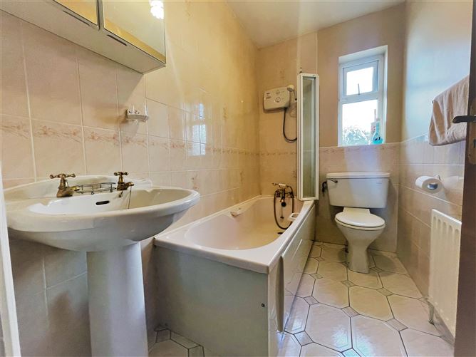 3 Waterville, Ennis Road, Ennis Road, Co. Limerick, Ennis Road, Limerick
