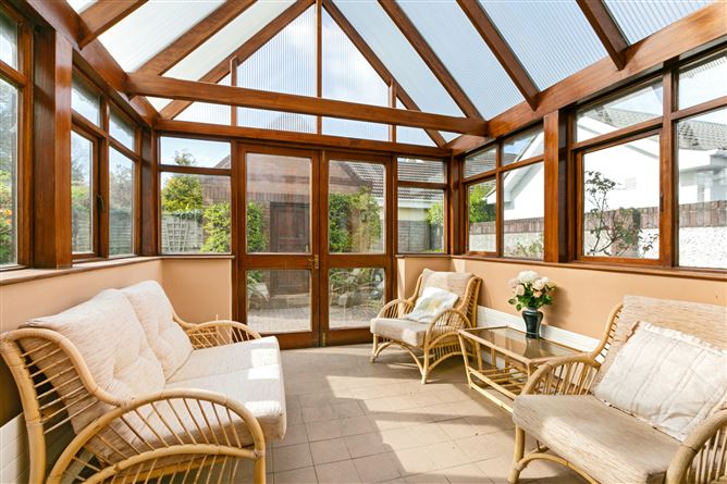 17a Riverside Drive, Castle Park, Rathfarnham, Dublin 14