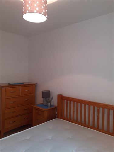 10 st Josephs square, Vernon Ave, Clontarf, Clontarf,   Dublin 3, D03AC80