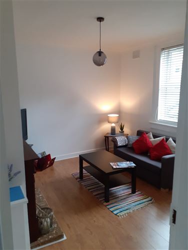 10 st Josephs square, Vernon Ave, Clontarf, Clontarf,   Dublin 3, D03AC80