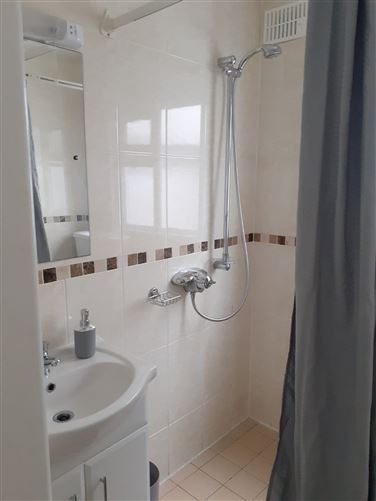 10 st Josephs square, Vernon Ave, Clontarf, Clontarf,   Dublin 3, D03AC80