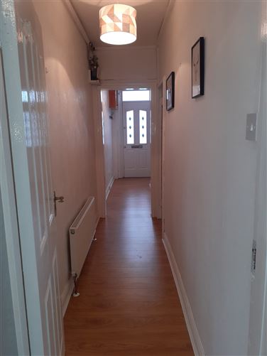 10 st Josephs square, Vernon Ave, Clontarf, Clontarf,   Dublin 3, D03AC80