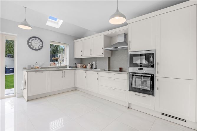 11 Beresford Park, Donabate,   County Dublin