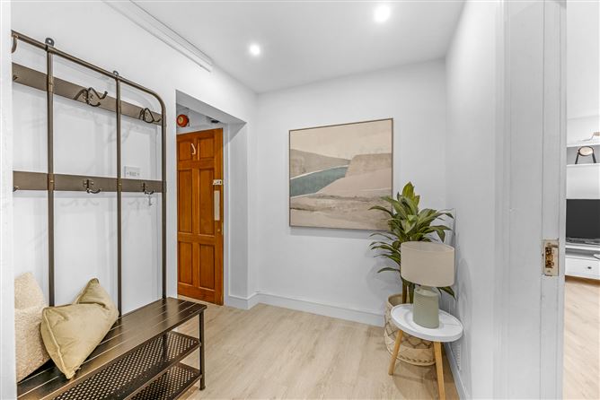 2 Herbert Mews, Baggot Lane, Ballsbridge, Dublin 4