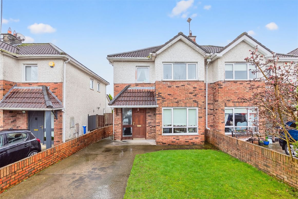 7 Tara Court Road, Navan, Meath
