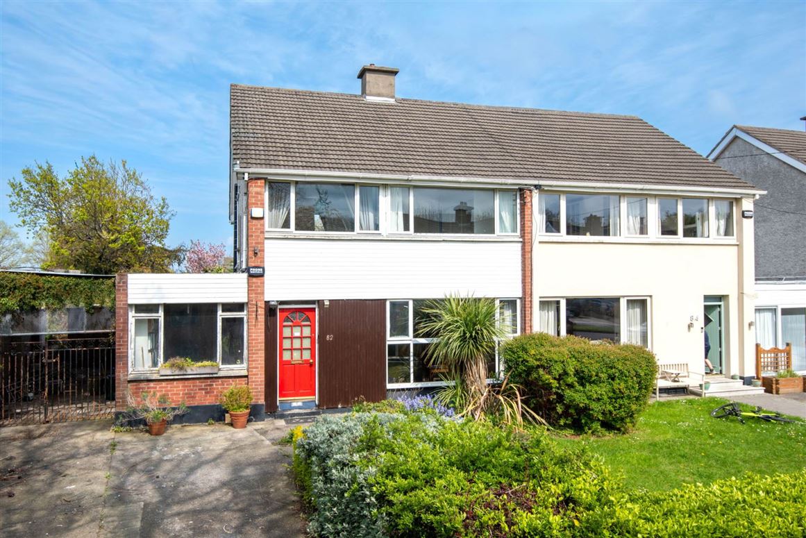 82 Lakelands Avenue, Stillorgan, County Dublin