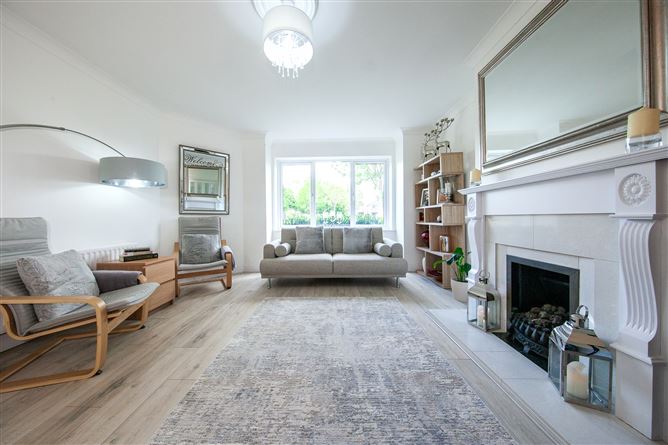 https://photos-a.propertyimages.ie/media/0/8/3/4998380/7a7f8beb-ab3b-4c26-b5c6-9afbd135febc_l.jpg