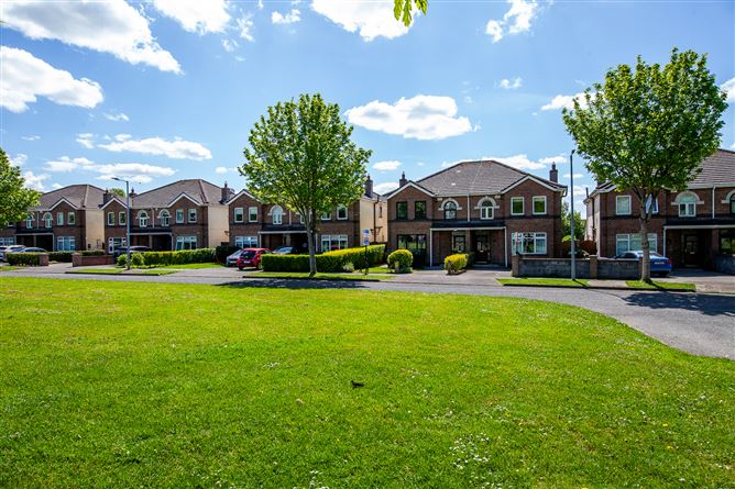 https://photos-a.propertyimages.ie/media/0/8/3/4998380/7a7f8beb-ab3b-4c26-b5c6-9afbd135febc_l.jpg